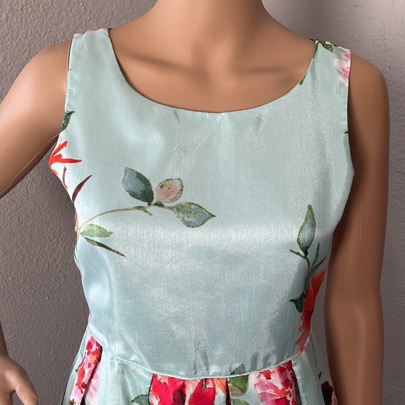 Emily West Girls Floral Print Dress - Picture 2 of 15